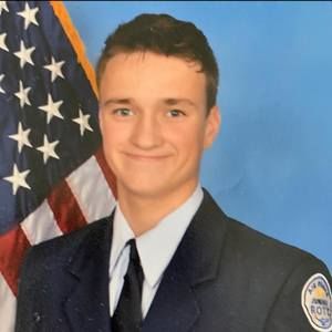 Meet your Posher, Dylan